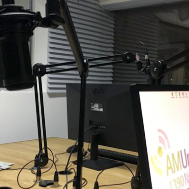 “En la ciudad” realizó su 143° programa desde los nuevos estudios de Radio Universidad