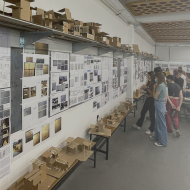 Curso Introductorio 2022: “Les damos la bienvenida como estudiantes a la carrera de Arquitectura”